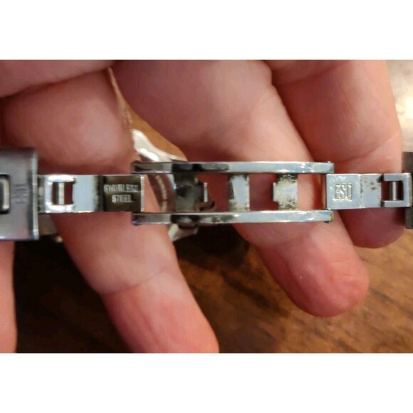 ESQ Swiss Women's Watch E5082 Stainless Steel Quartz  As Is Not Working - Picture 6 of 8